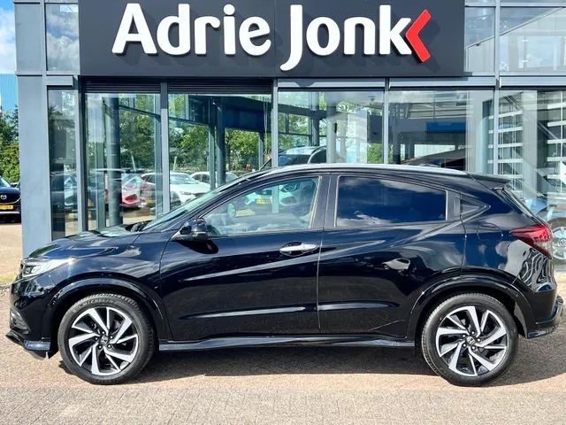 Honda HR-V 1.5 i-VTEC Executive AUTOMAAT | PANORAMADAK | CAMERA | PARKEER SENSOREN V+A | NAVIGATIE | HALF LEDER | NED. AUTO |