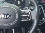 Kia Sorento 1.6 T-GDI Plug-in Hybrid 4WD ExecutiveLine 7p. | Navi | Clima | 360° Camera | Stoelventilatie | Stoel-/Stuurverwarming | Cruise Control | Keyless Entry | 7-Persoons