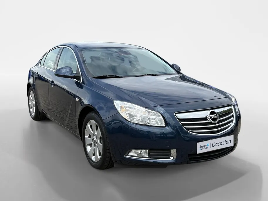 Opel Insignia 1.6 T Edition |Trekhaak| Cruise control|12maanden Bovag garantie| Nieuwe APK|