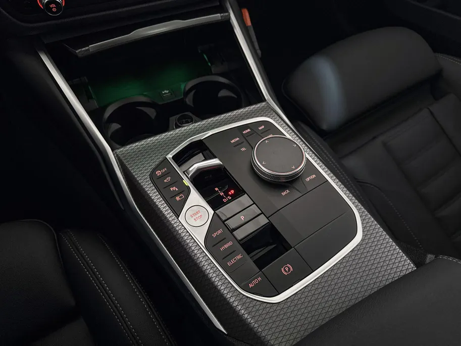 BMW 3 Serie Touring 330e M Sport Edition