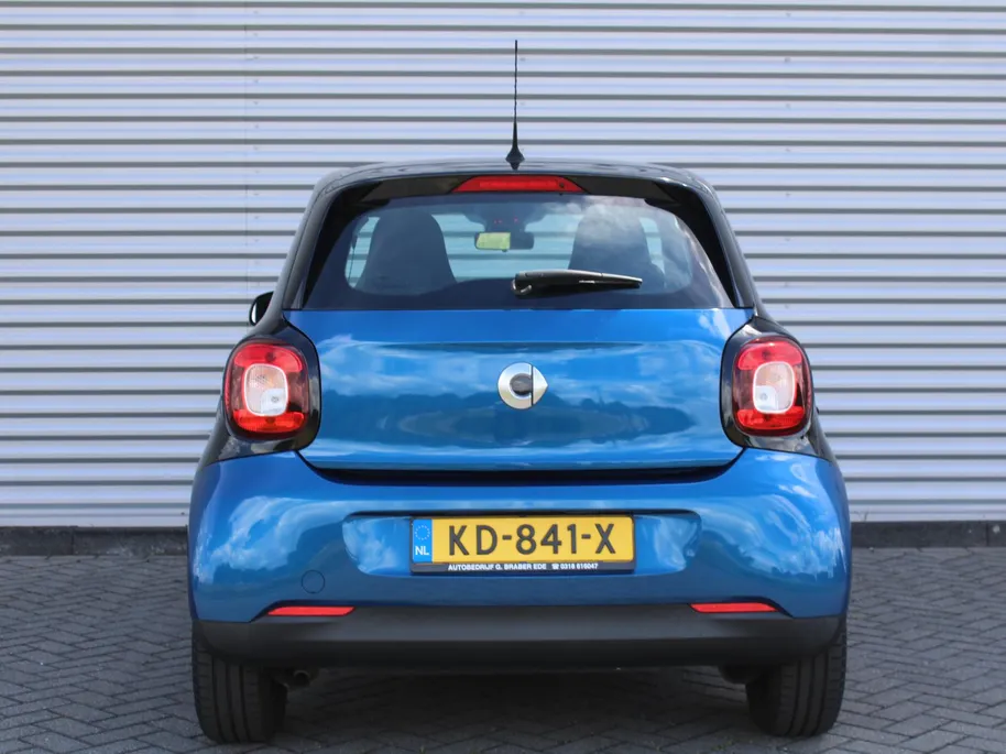 smart Forfour 1.0 Turbo Pure | 90 PK | Clima | Cruise | Bluetooth |