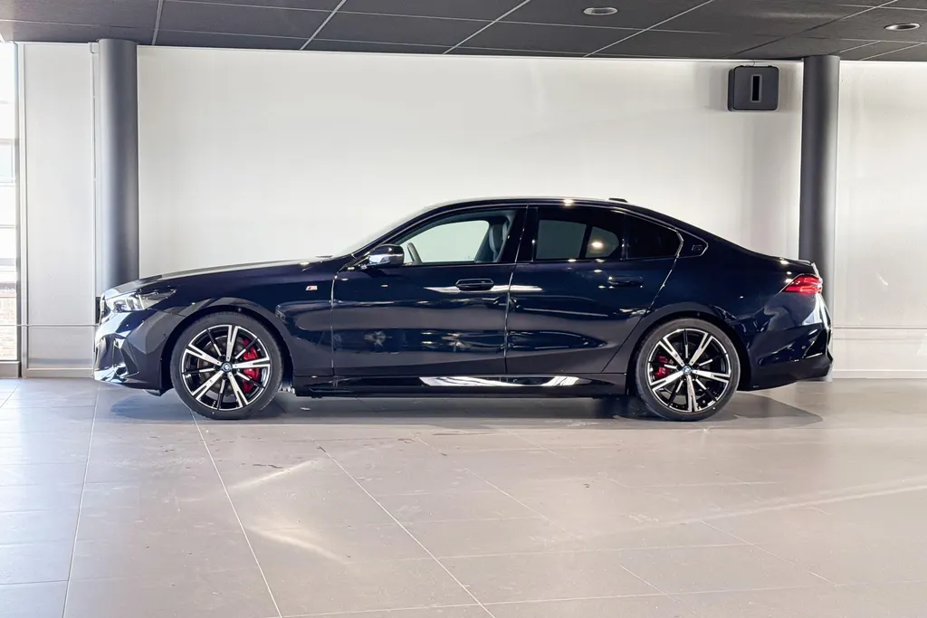 BMW i5 Sedan eDrive40 M Sportpakket Pro Comfort