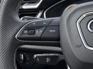 Audi Q5 50 TFSIe 299pk S-tronic S edition · Panoramadak · Camera · Matrix LED · Apple/Android Car Play · Elek. Achterklep ·