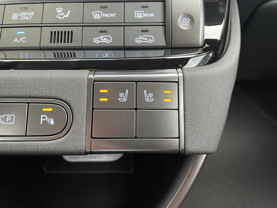 Hyundai Inster Evolve 49 kWh | Nieuw | Uit voorraad leverbaar | Zeer compleet | 360 km range | 360 graden camera | Hyundai Rotterdam - Noord |