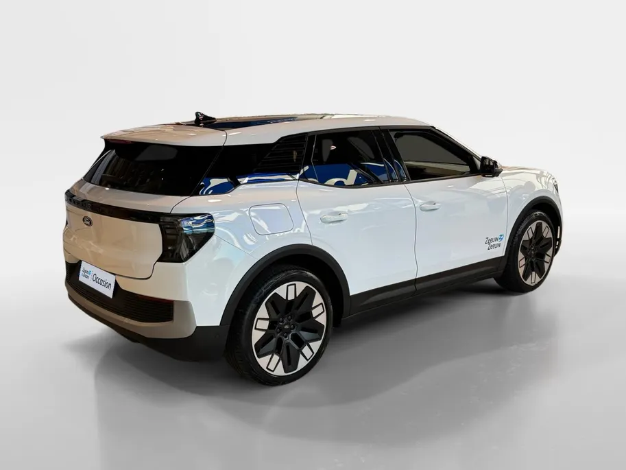 Ford Explorer Cargo Premium Extended Range RWD 77 kWh | Omgebouwd naar 2 persoons CARGO uitvoering | Lederen bekleding | 21' LM velgen | Navigatie | Head-up display | Adaptive cruise control