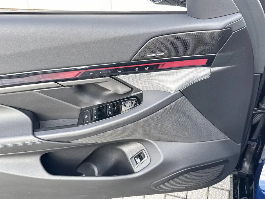 BMW 5 Serie Touring 550e xDrive