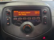 Toyota Aygo 1.0 VVT-i x | Unieke Kilometerstand | 12 maanden BOVAG Garantie |