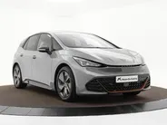 CUPRA Born Impulse 62 kWh 204pk · Camera · Keyless · Apple/Android Car Play · ACC · Stuurwielverwarming · Sportstoelen · 18'Velgen ·