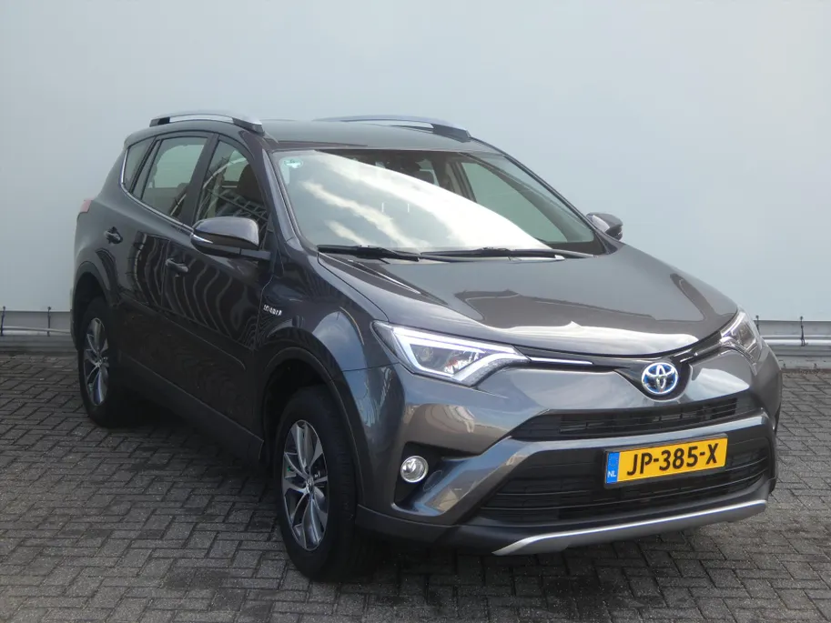Toyota RAV4 2.5HYBRID 145KW 2WD CVT 2016 First Edition