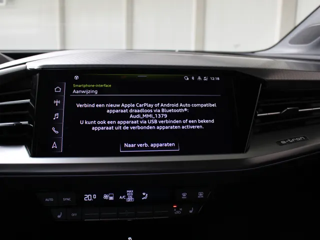 Audi Q4 e-tron 40 Advanced edition 77 kWh Navigatie | Climate Control | Adaptieve Cruise Control | Camera | Stoelverwarming | 96% SoH