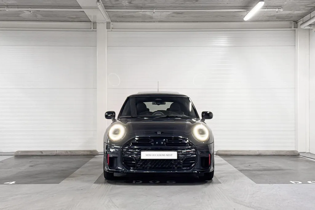 MINI Cooper 3-deurs JCW John Cooper Works