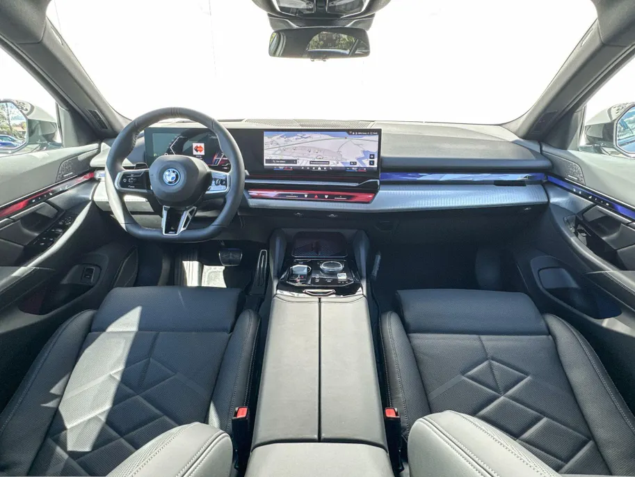 BMW i5 Sedan eDrive40