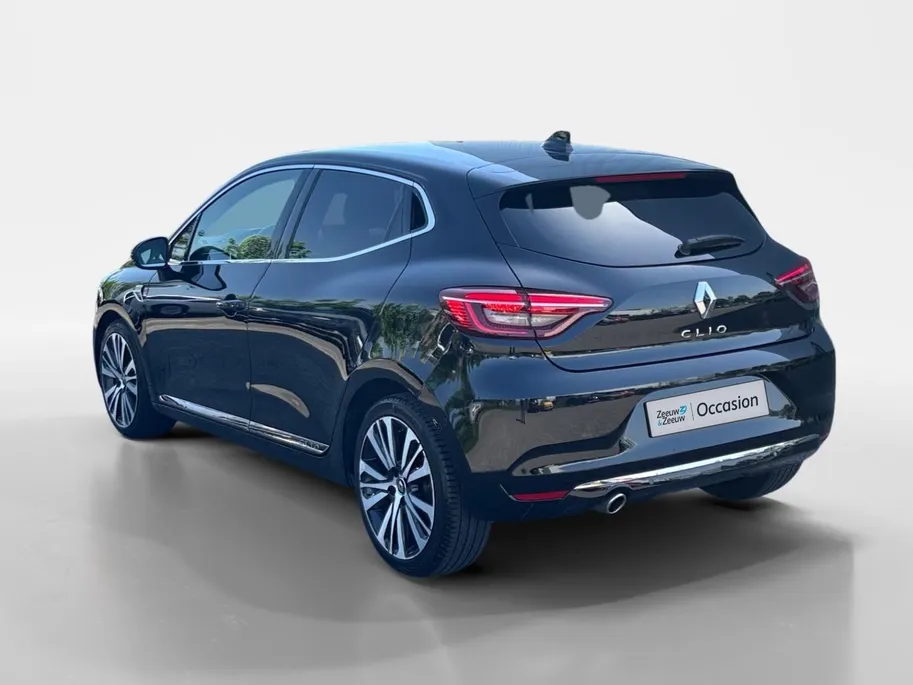 Renault Clio 100PK TCe Initiale Paris | 1e eigenaar | Bose Audio | Wit Leder | Armsteun | Climate Control | Camera | Apple CarPlay/Android Auto | Cruise Control | Lichtemetalen Velgen | Licht & Regen Sensor |