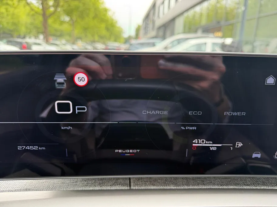 Peugeot 3008 1.2 Hybrid 136 Allure 360 Camera | ACC | Climate control | PDC |
