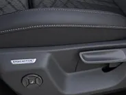 Volkswagen Tiguan 1.5eHybrid 200kW/272PK R-Line · Panoramadak · Trekhaak · 360°Camera + Parkeersensoren · Garantie t/m 20-07-2030 of 100000km.