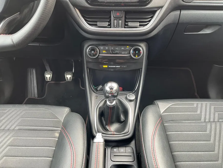 Ford Puma 1.0 EcoBoost Hybrid ST-Line X | Afneembare Trekhaak | Navigatiesysteem | Apple Carplay & Android Auto | 18'' LMV |