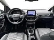 Ford Fiesta 1.0 EcoBoost Hybrid Vignale | Dealer onderhouden | NL auto | Adapt. cruise control | Pano dak | BLIS | Winter pack | Parkeersensoren voor en achter | Achteruitrijcamera | 17' lichtmetalen velgen | Bovag garantie |