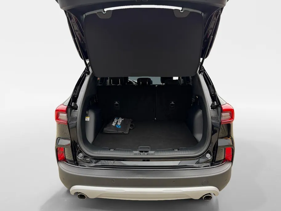 Ford Kuga 2.5 PHEV Titanium | Elek. Trekhaak | 2100 KG | Navigatie | Climate Control | Apple/Android Carplay |