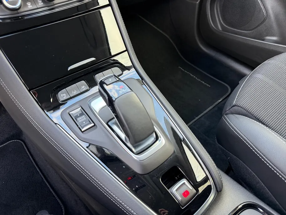 Opel Grandland 1.6 Turbo Plug-In Hybrid GS | Climate Control | 360 Camera | Trekhaak | Dodehoek Sensor | Stoel/stuurverwarming |