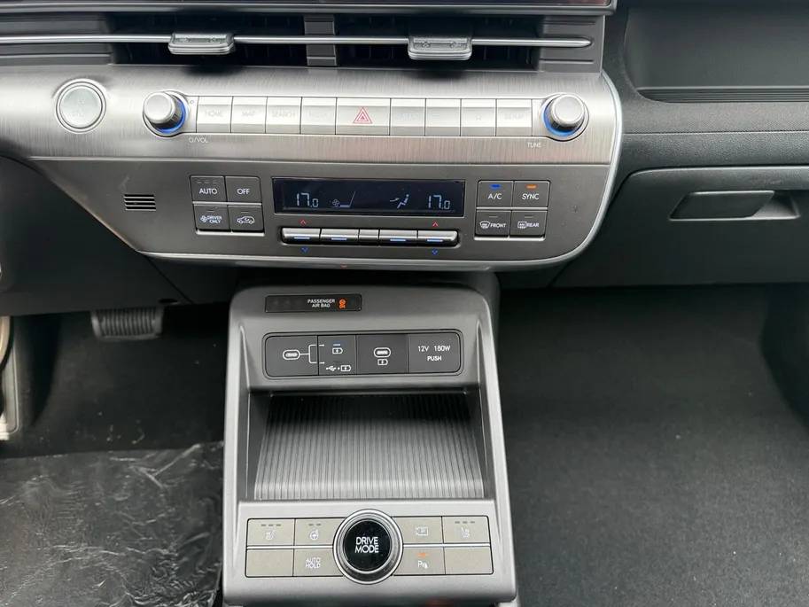 Hyundai Kona Electric Comfort Smart 64.8 kWh | DIRECT LEVERBAAR | SUPER GAVE ACTIE, TOT €4.500,- KORTING | OP=OP |
