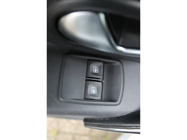Dacia Logan MCV 1.0 TCe Bi-Fuel Comfort Parkeersensoren | Airco | Navigatie | Cruise