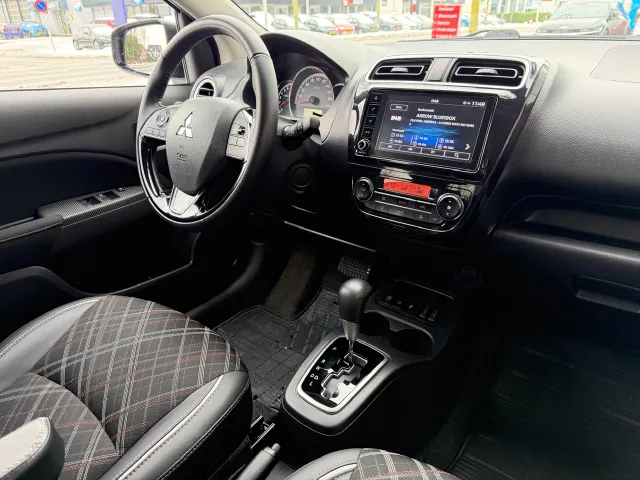 Mitsubishi Space Star 1.2 CVT Instyle | Cruise Control | Camera | ECC | Apple CarPlay | Android Auto | Keyless