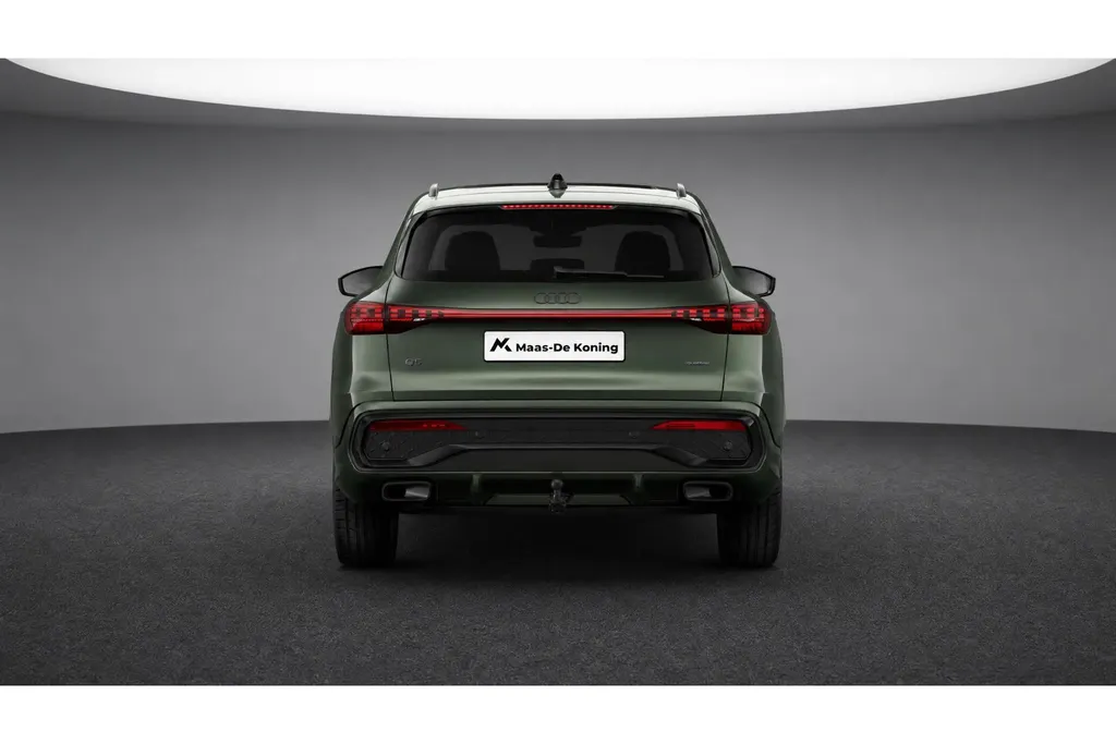 Audi Q5 2.0 TFSI e-hybrid quattro S edition 299 PK · B&O Premium 3D · Adaptieve luchtvering · Tech plus · Glazen panoramadak
