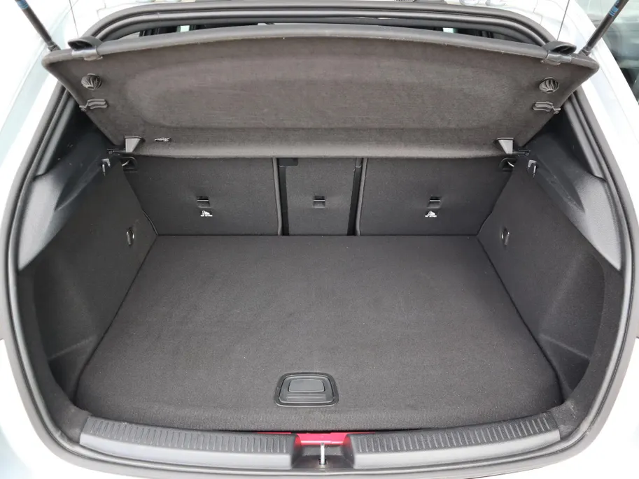 Mercedes-Benz A-Klasse 250 e Business Line l Keyless l Achteruitrij camera l Stoelverwarming