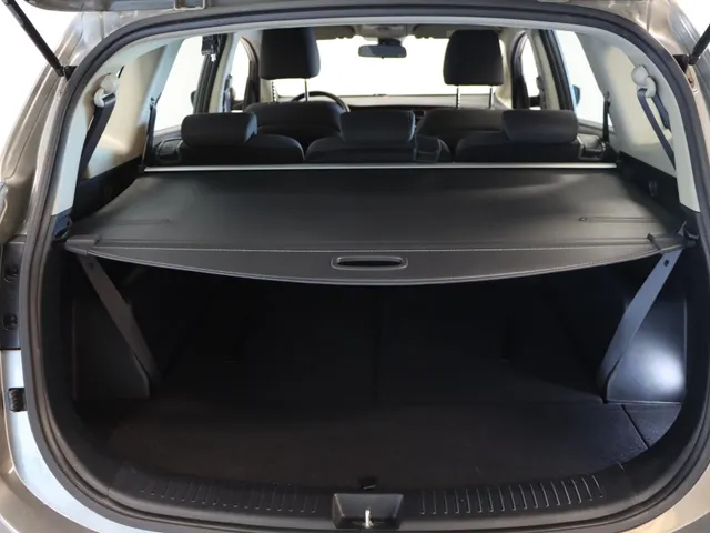 Kia Carens 2.0 GDi BusinessLine Automaat Trekhaak