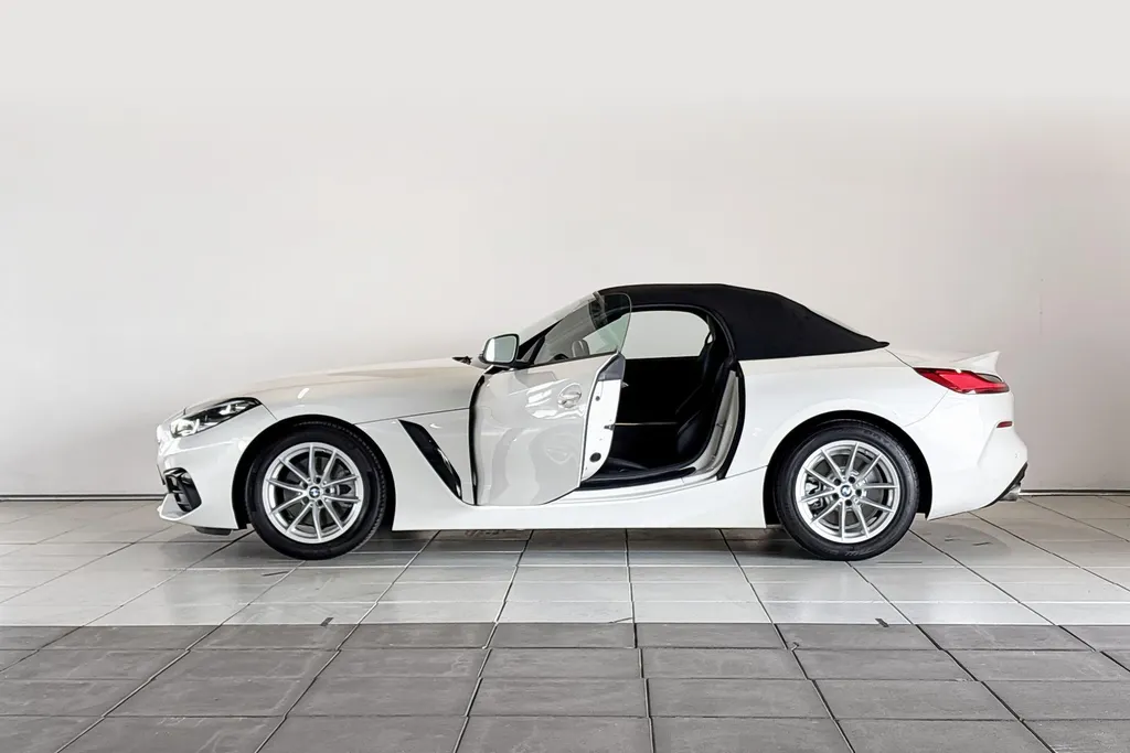 BMW Z4 sDrive30i High Executive Edition