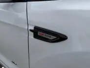 Ford Kuga 1.5 EcoBoost ST Line | INCL.Winter en zomerset!! | Navigatie | NU Rijklaarprijs! Incl.12 Maanden, APK, Onderhoudsbeurt etc! Premiumpakket gratis!