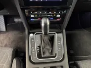 Volkswagen Passat 1.4 TSI 218pk DSG PHEV GTE Business · Camera · Wegklapbare Trekhaak · Apple/Android Car Play · P-Sensoren · 17'' Inch ·