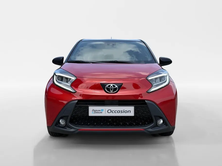 Toyota Aygo X 72PK VVT-i S-CVT Premium Automaat | 1e eigenaar | JBL Audio | Navi | Apple CarPlay/Android Auto | Adaptive Cruise Control | Licht & Regen Sensor | Lichtmetalen Velgen | Keyless Entry |