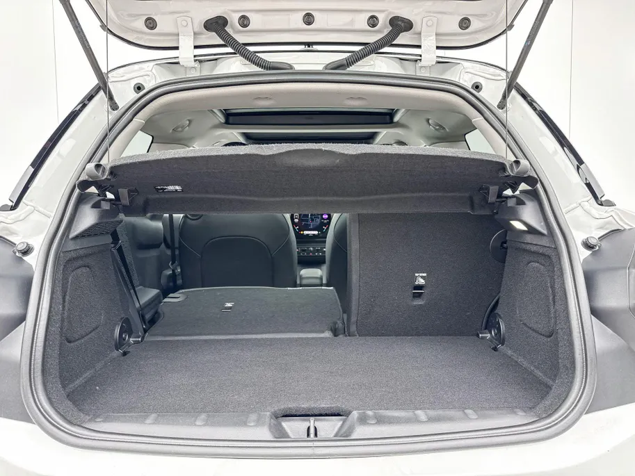 MINI Cooper 3-deurs Cooper C Favoured
