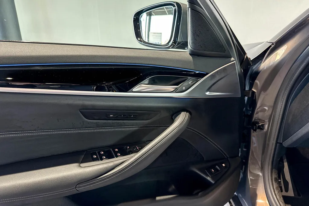 BMW 5 Serie Touring 530e