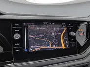 Volkswagen Taigo 1.0 TSI 110pk DSG R-Line · Camera · Apple/Android Car Play · Keyless · Navigatie · Stoelverwarming · 18'' Inch · Garantie t/m 20-12-2027 of 100.000km