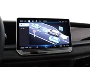 Volkswagen Tayron 1.5 204pk DSG eHybrid R-Line Edition · Panoramadak · 360 Camera · Inklap. Trekhaak · Matrix LED · Dodehoeksensor · Keyless · Garantie t/m 04-08-2029 of 100.000km