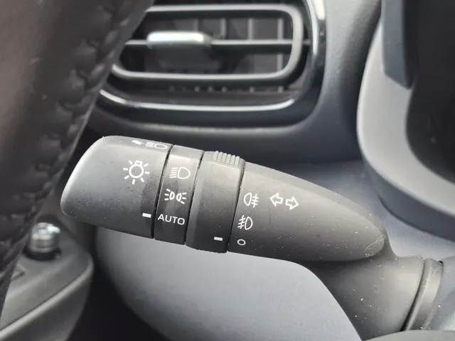 Toyota Yaris 1.5 Hybrid 115 Active CRUISE | NL-auto | rijklaarprijs !!