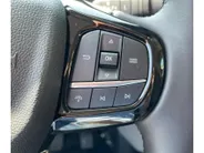 Ford E-Transit Custom 320 L2H1 Limited 71 kWh 218 pk | 0,99% rente op financial lease | Navigatie | 2-zits uitvoering | Inklapbare trekhaak | LM velgen 17' | TE BESTELLEN VOERTUIG