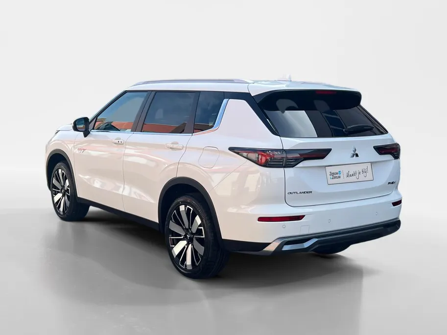 Mitsubishi Outlander 2.4 PHEV Limited Edition Zeer Complete uitvoering| 8 jaar garantie| Snel leverbaar | Totaalprijs op is op.