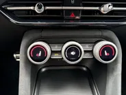 Škoda Kodiaq Sportline Business 1.5 TSI PHEV 150kW/204PK SUV | Comfort Pakket |  panoramisch schuif-/kanteldak | Trekhaak wegklapbaar | Parkeer Pakket | 20'' inch velgen Rila aero | 4000,- inruilvoordeel