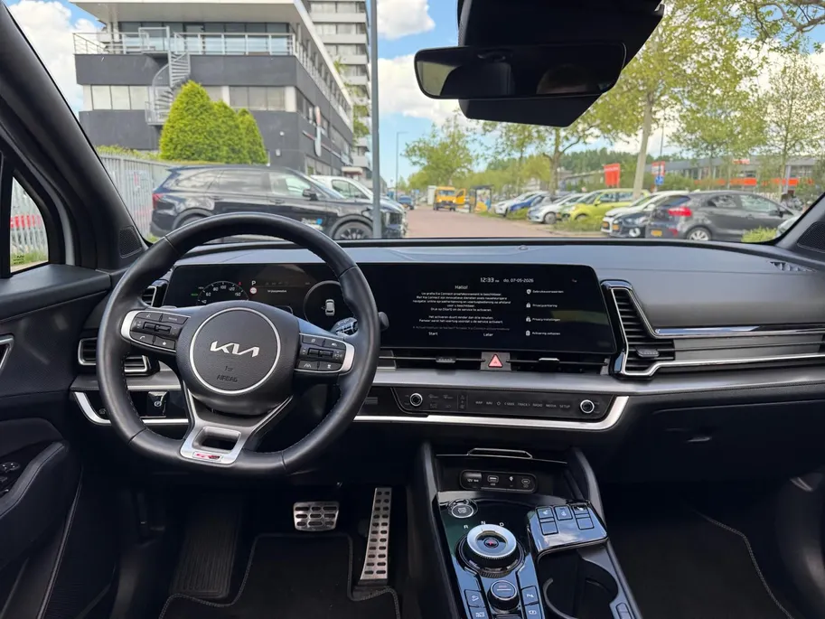 Kia Sportage 1.6 T-GDi Plug-in Hybrid AWD GT-Line Origineel Nederlands | Dealer onderhouden| Resterende fabrieksgarantie | Stoelverwarming + stuurverwarming | Schuifkanteldak |
