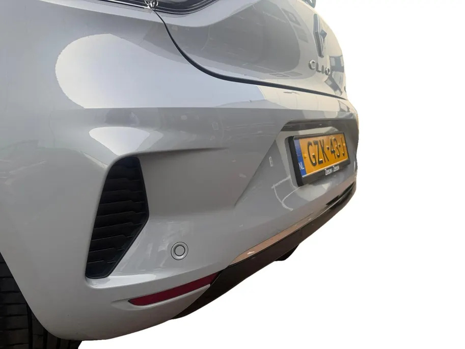 Renault Clio 145PK E-Tech Full Hybrid Techno Automaat | 9,3' Navi | Climate Control | Camera | Parkeersensoren | Apple CarPlay/Android Auto | Digital Cockpit | Cruise Control | Full LED | Lichtmetalen Velgen |