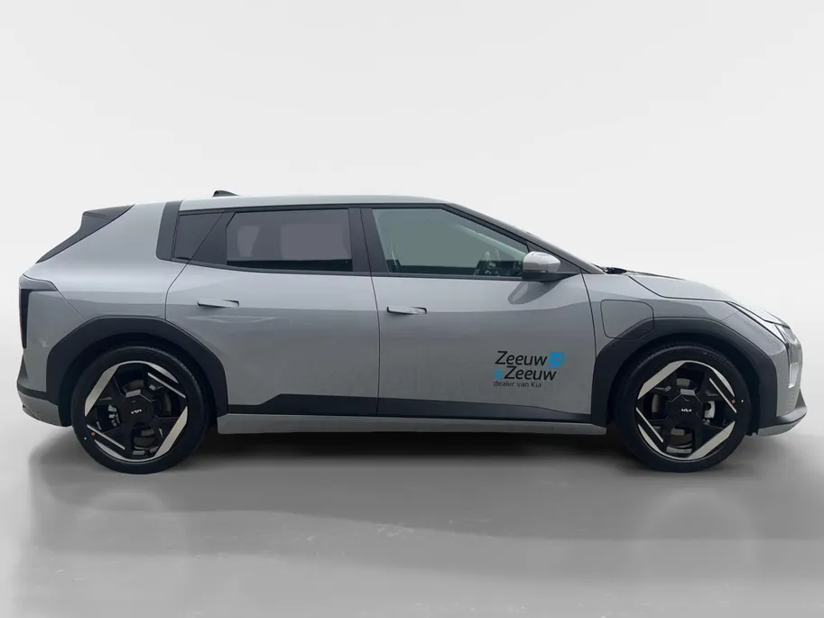 Kia EV4 Plus Advanced 58.3 kWh Demonstratie auto | Schuifkanteldak | Achteruitrijcamera | Harmon Kardon |