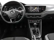 Volkswagen Polo 1.0 TSI 95pk Highline · Apple/Android Car Play · Navigatie · Clima · 16'Velgen · Sportstoelen · Draadloze Telefoonlader ·