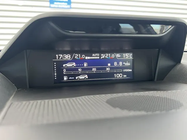 Subaru Forester 2.0i e-BOXER Luxury Automaat | Apple Carplay & Android Auto |