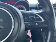 Suzuki Swift 1.2 Select Smart Hybrid | Stoelverwarming | Apple Carplay en Android Auto | Parkeersensoren | Dodehoek detectie