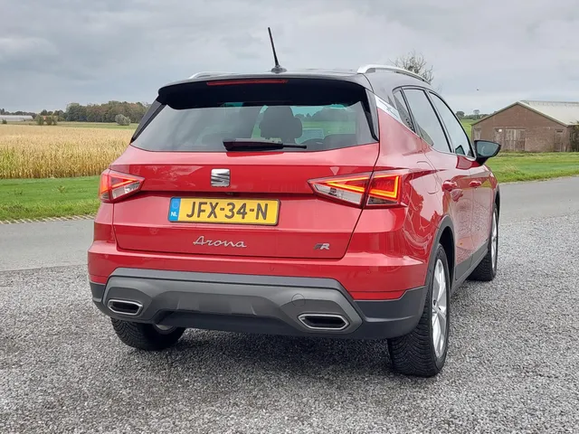 SEAT Arona 1.0 EcoTSI FR Business Connect PDC V+A | rijklaarprijs !!