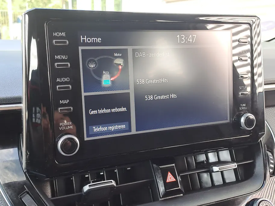 Toyota Corolla Touring Sports 1.8 Hybrid Business | Camera | Adaptieve Cruise | Airco Automatisch | Automaat | Apple Carplay/Android Auto | Apple Carplay/Android Auto