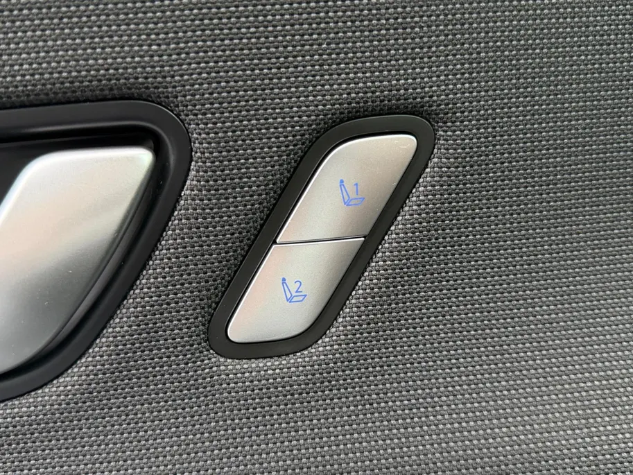 Hyundai Kona 1.6 GDI HEV Premium | Navigatie | Apple Carplay/ Android auto | 360camera | Stoelverwarming/ verkoeling | BOSE-audio |